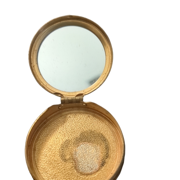 Vintage Goldtone Dorothy Perkins Rouge Compact Tin - Picture 2 of 4